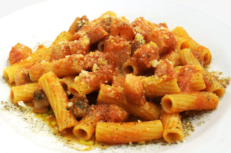Amatriciana Recept: Ontdek de Smaak van Echt Italiaans Comfort Food